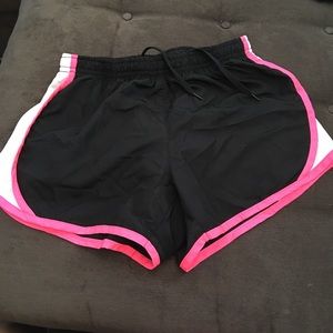 Justice Bottoms - 3 pairs of athletic shorts Justice Bottoms - 3 pairs of athletic shorts